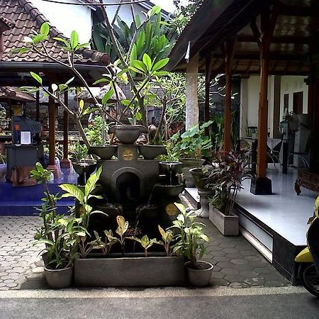 Kirana Home Stay Sanur Екстериор снимка